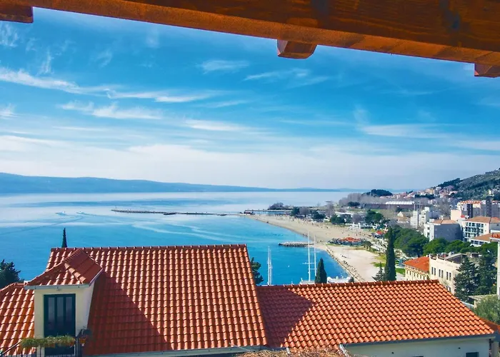 Appartement With Sea View 04 *