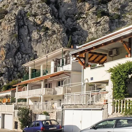With Sea View 04 Lejlighed Omiš